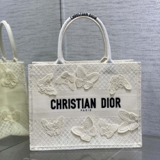 Christian Dior Shopping Bags